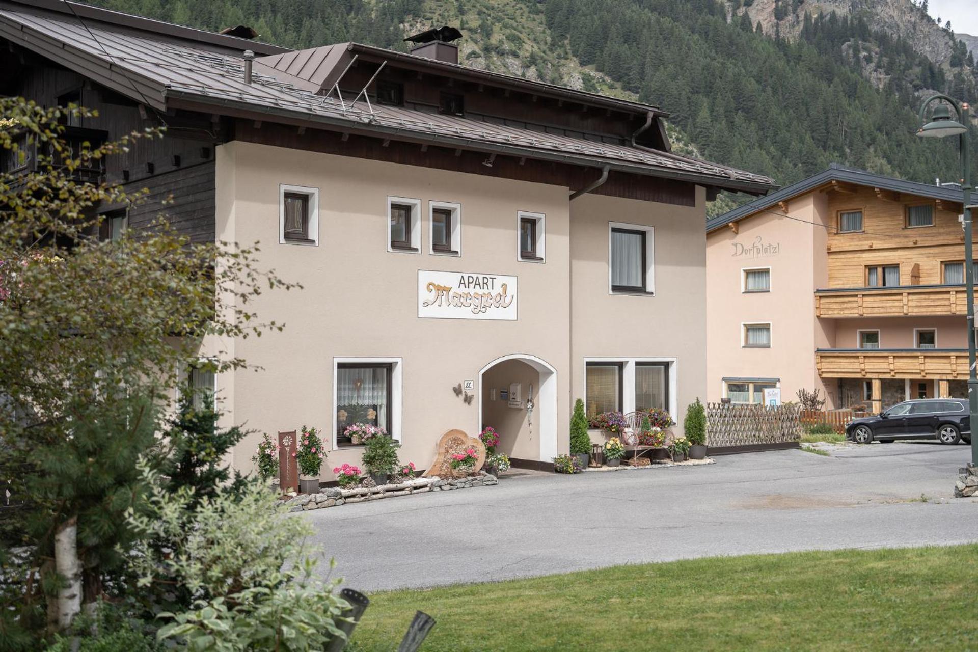 Haus Margret Bed and Breakfast Sankt Leonhard im Pitztal Buitenkant foto