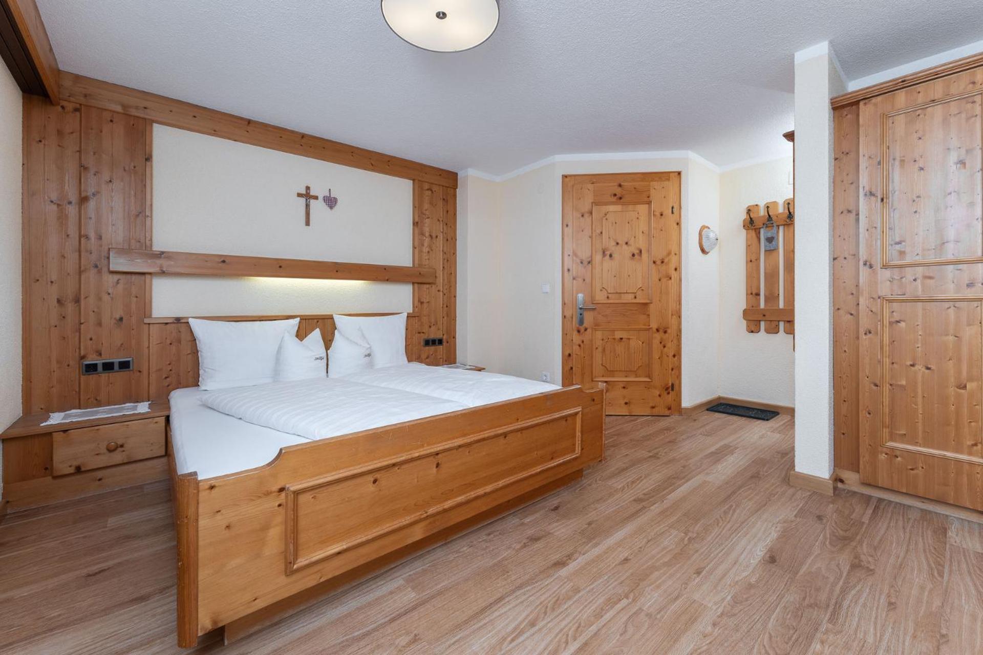 Haus Margret Bed and Breakfast Sankt Leonhard im Pitztal Buitenkant foto