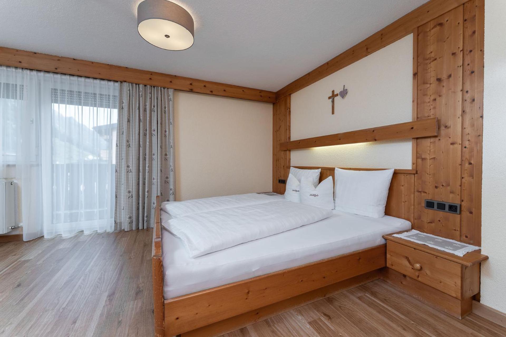 Haus Margret Bed and Breakfast Sankt Leonhard im Pitztal Buitenkant foto
