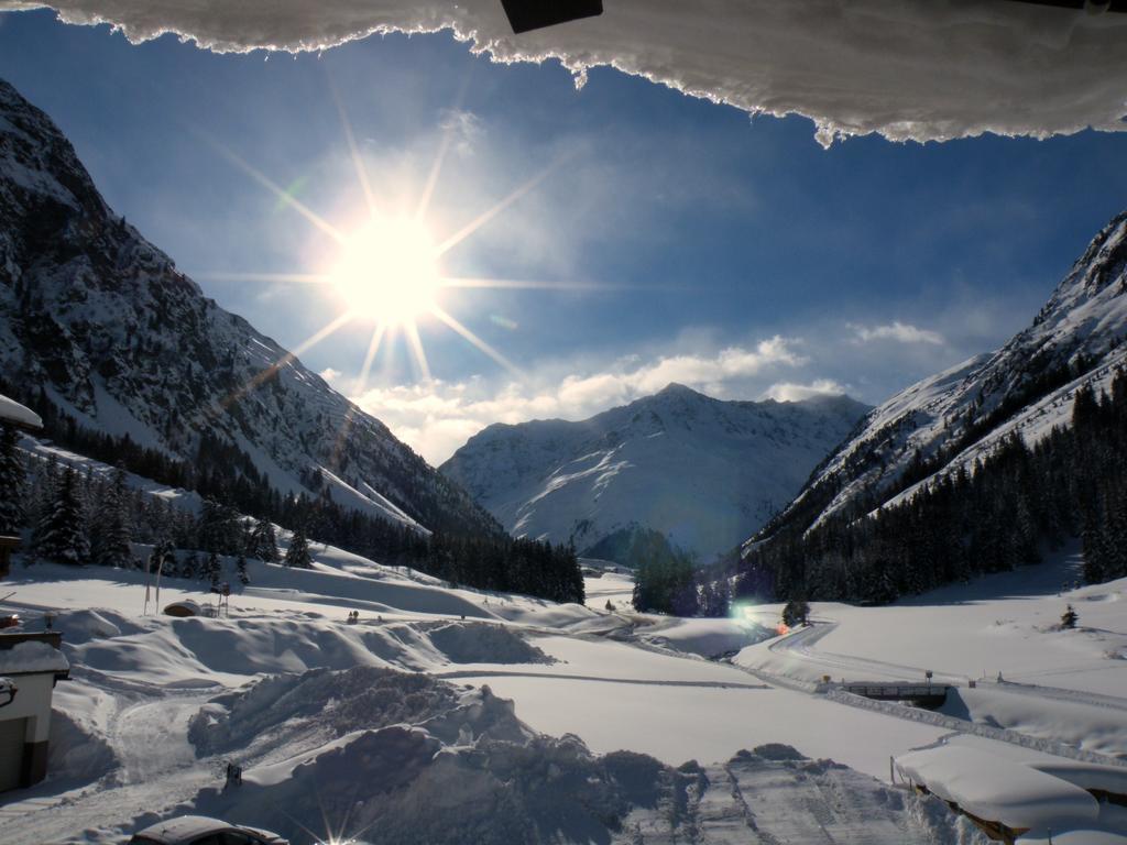 Haus Margret Bed and Breakfast Sankt Leonhard im Pitztal Buitenkant foto